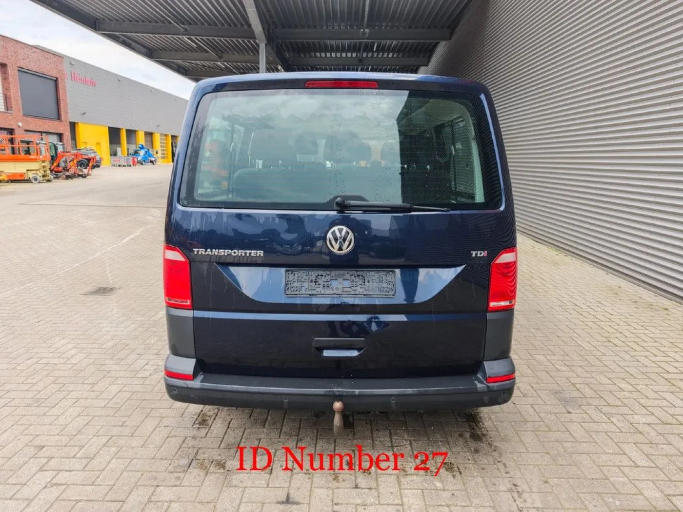Volkswagen Transporter 2.0 TDI 9 Persons! - 5