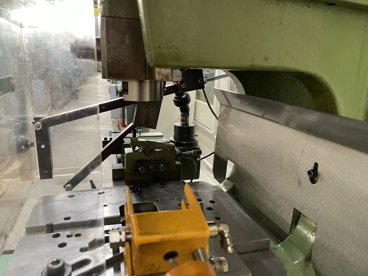 EXZENTER-PRESSE “BEUTLER” D8-200 - 5