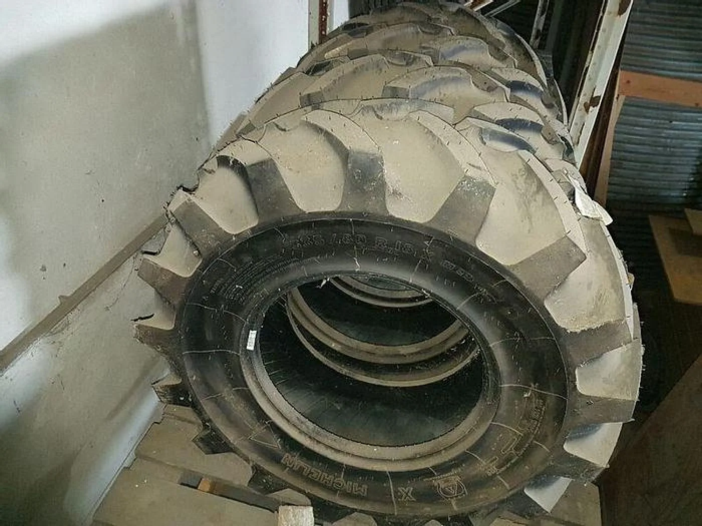 Michelin Reifen 2 Stück NEU - 1
