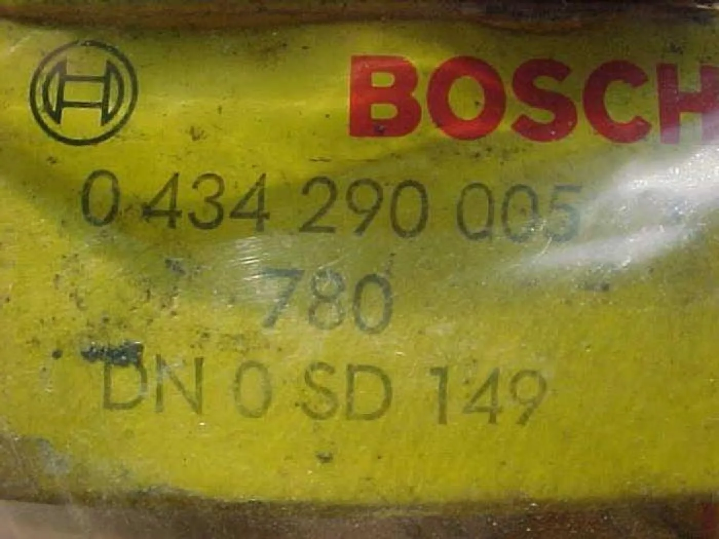 BOSCH INJECTOR NOZZLE DNOSD149 NEW !! - 3