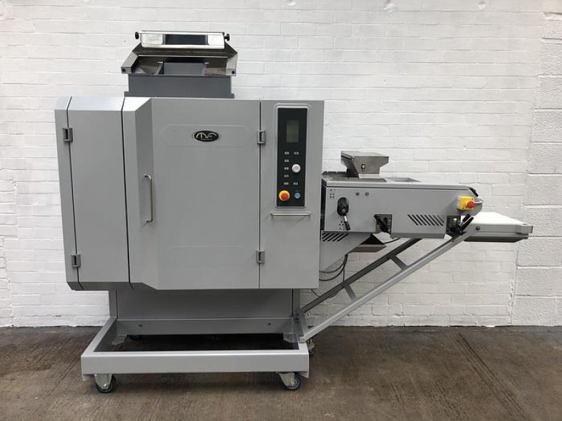 Artezen Syncro120EM Pico 2 pocket Roll Plant, with pinner and finger roll attachment, 20-120g