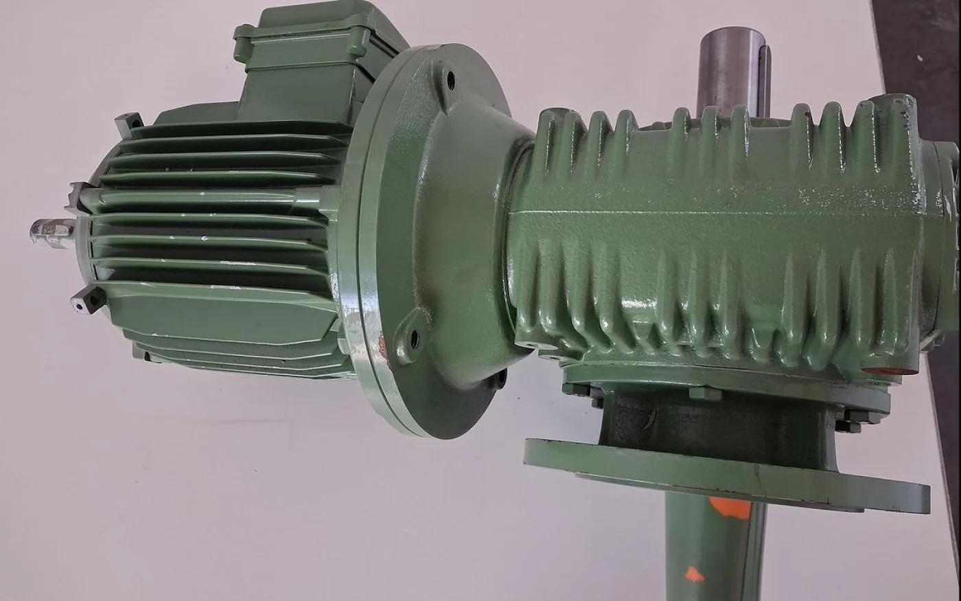 Lenze Gear Motor with Helical Bevel Gearbox - 2