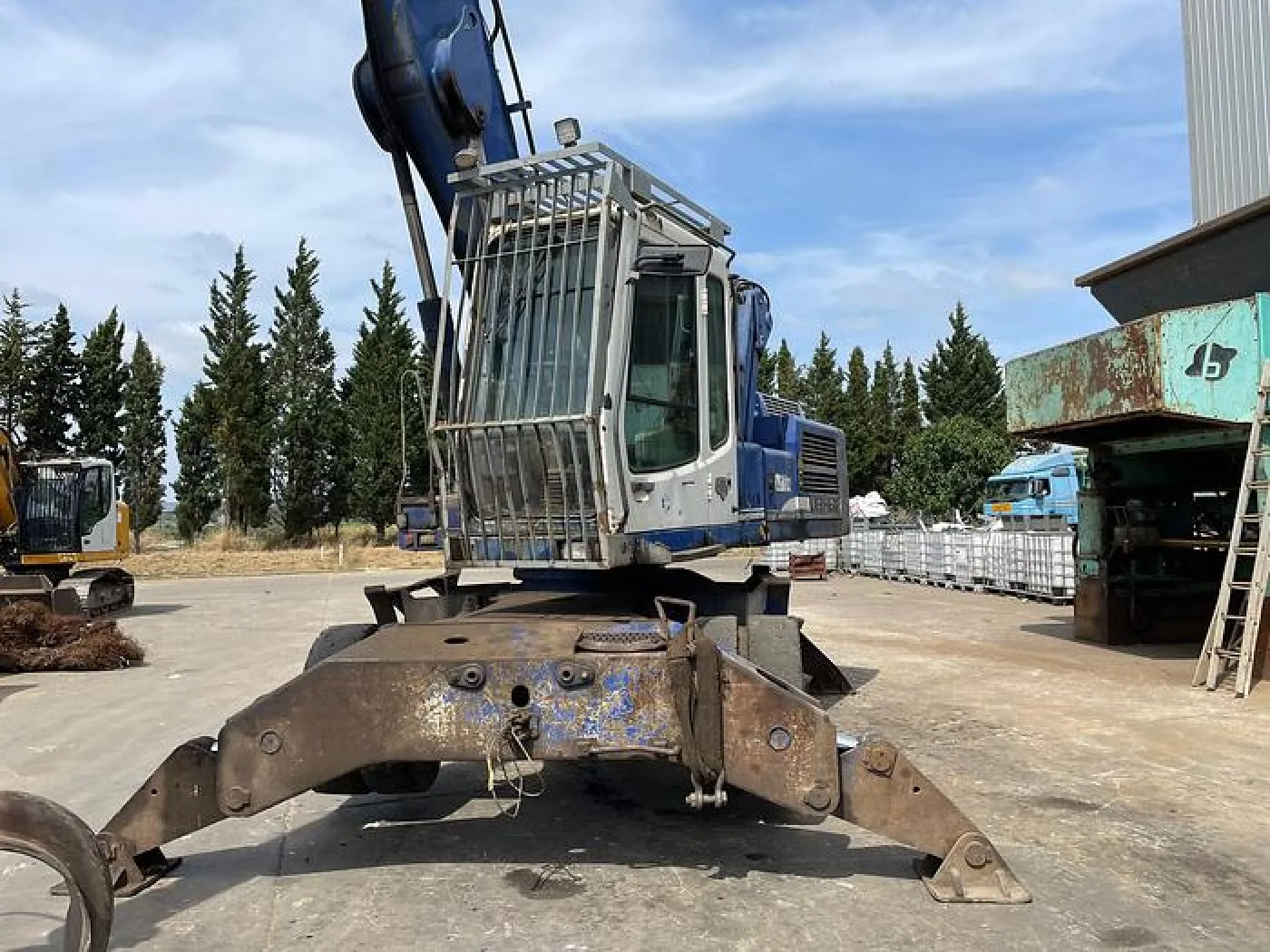 Liebherr A924 - 2