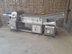 Used 2022 LOMA (IQ3) Systems Incline Conveyor