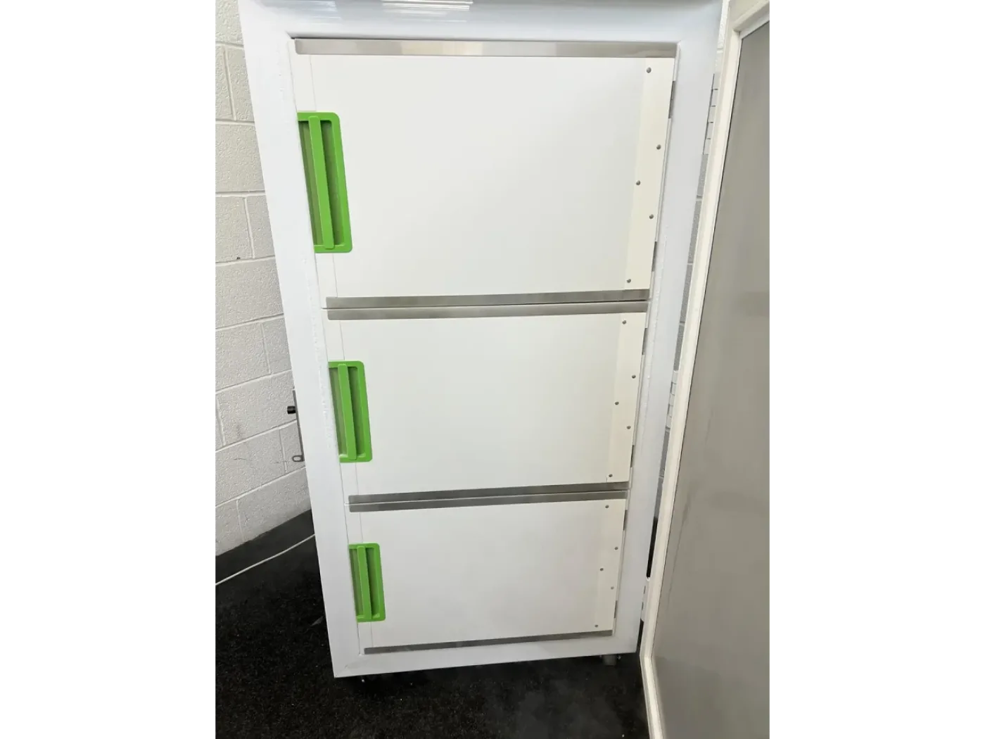 Stirling Ultracold SU780XLE ULT Freezer - 3