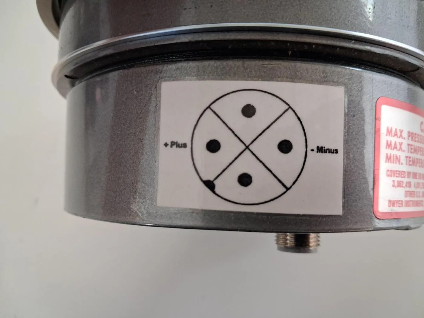 Dwyer Magnehelic Indicating Pressure Transmitter - 5