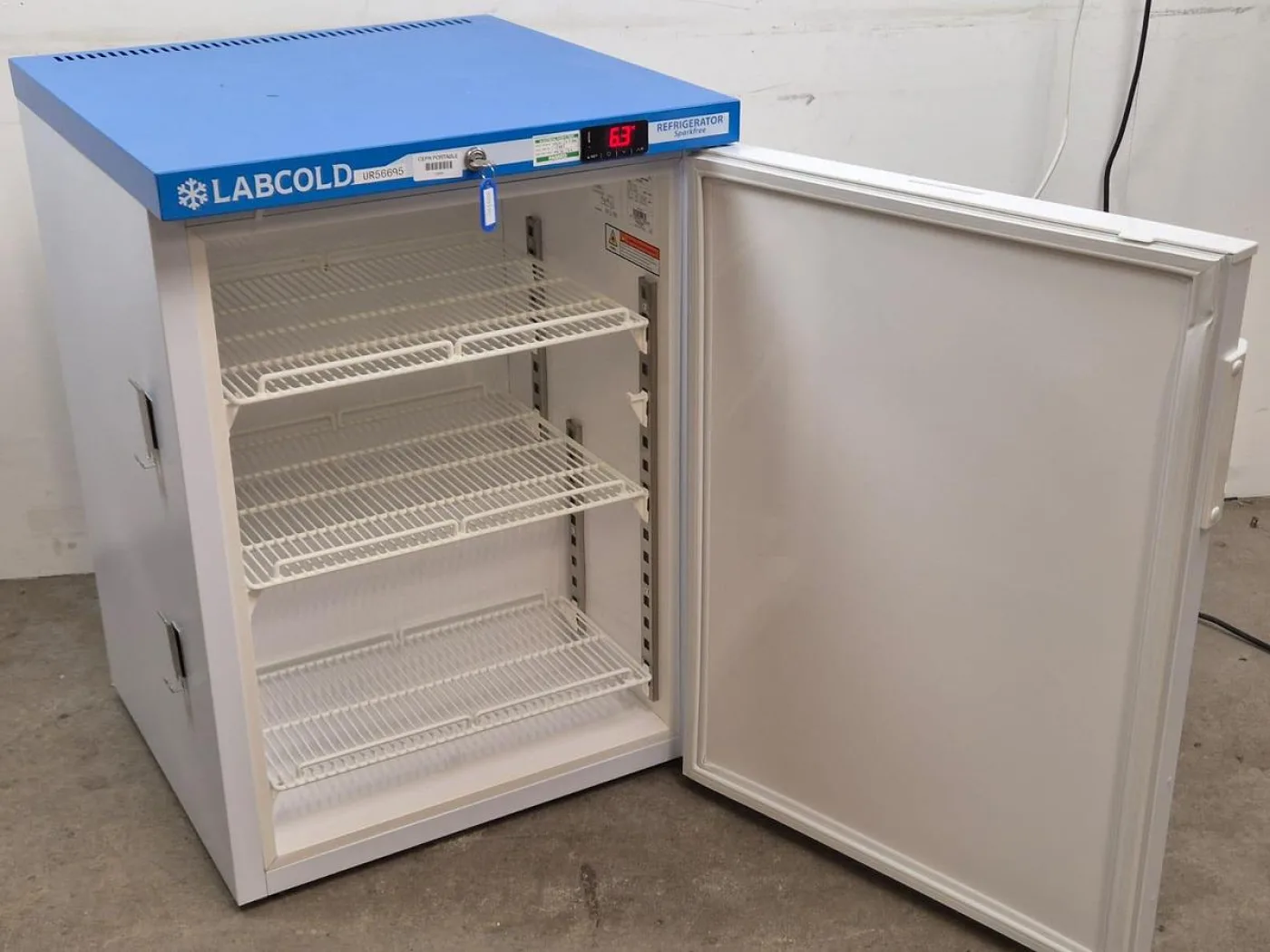Labcold RLPR0517 150L Under-counter laboratory refrigerator - 1