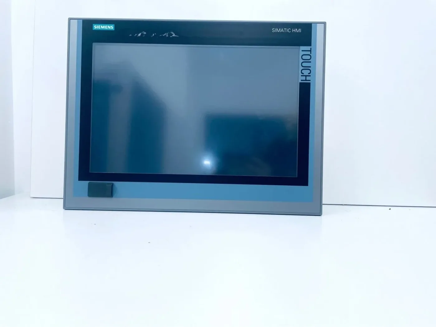 Siemens Panel 6AV7240-3BC07-0HA0 SIMATIC IPC477D - 1