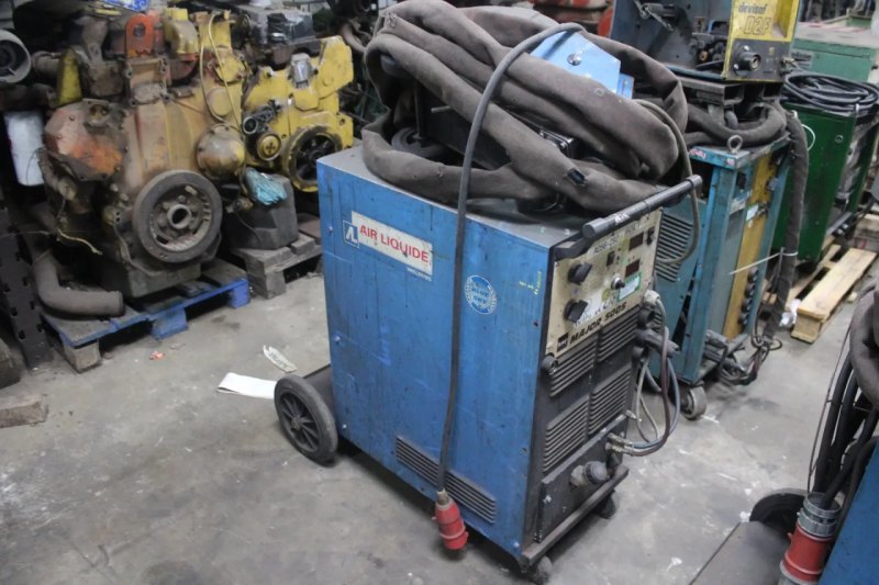 Welding Machines Esab/Air liquide/ Oerlikon/morelisse/lincoln