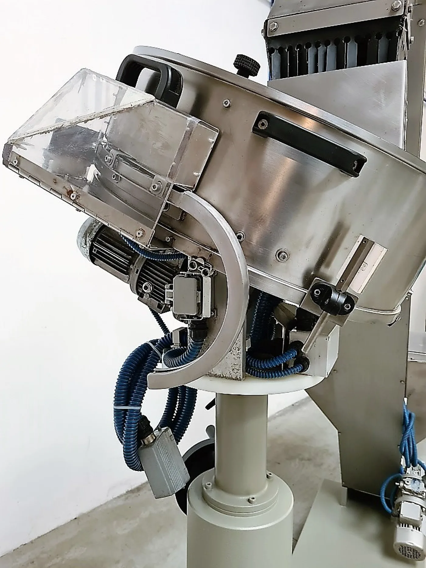 ELEVATORE E ALIMENTATORE PER TAPPI – MASTER VIBRATORI - 3