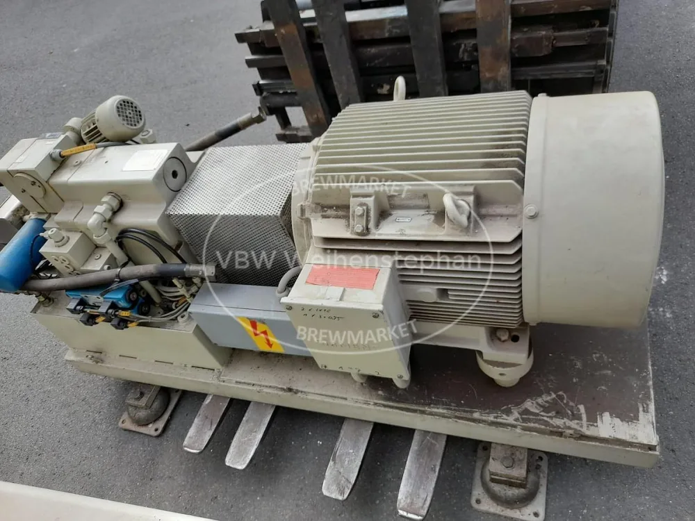 Hydraulic drive