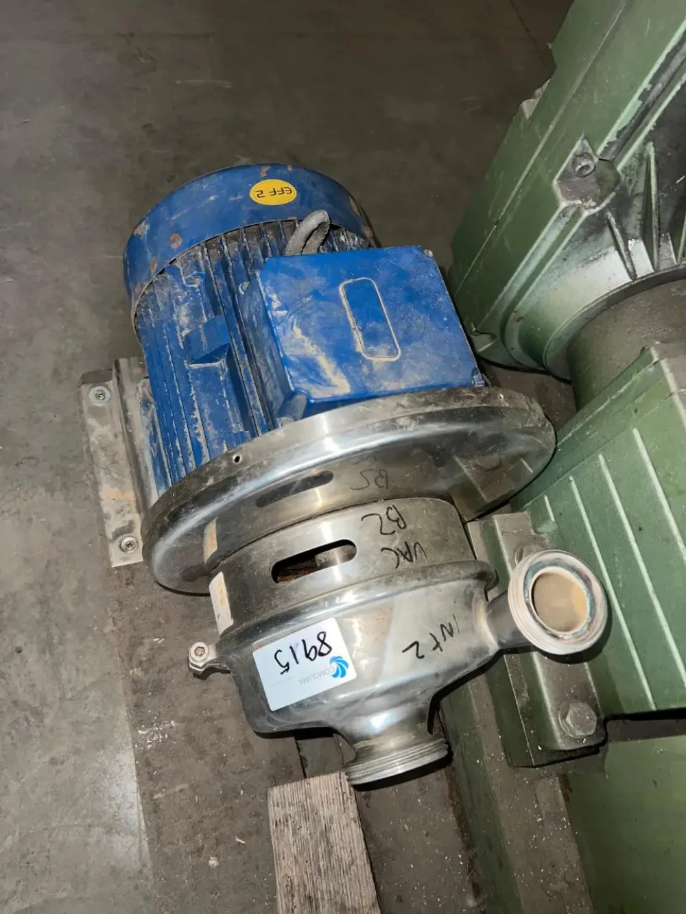CENTRIFUGAL PUMP