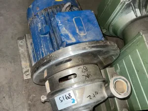 CENTRIFUGAL PUMP