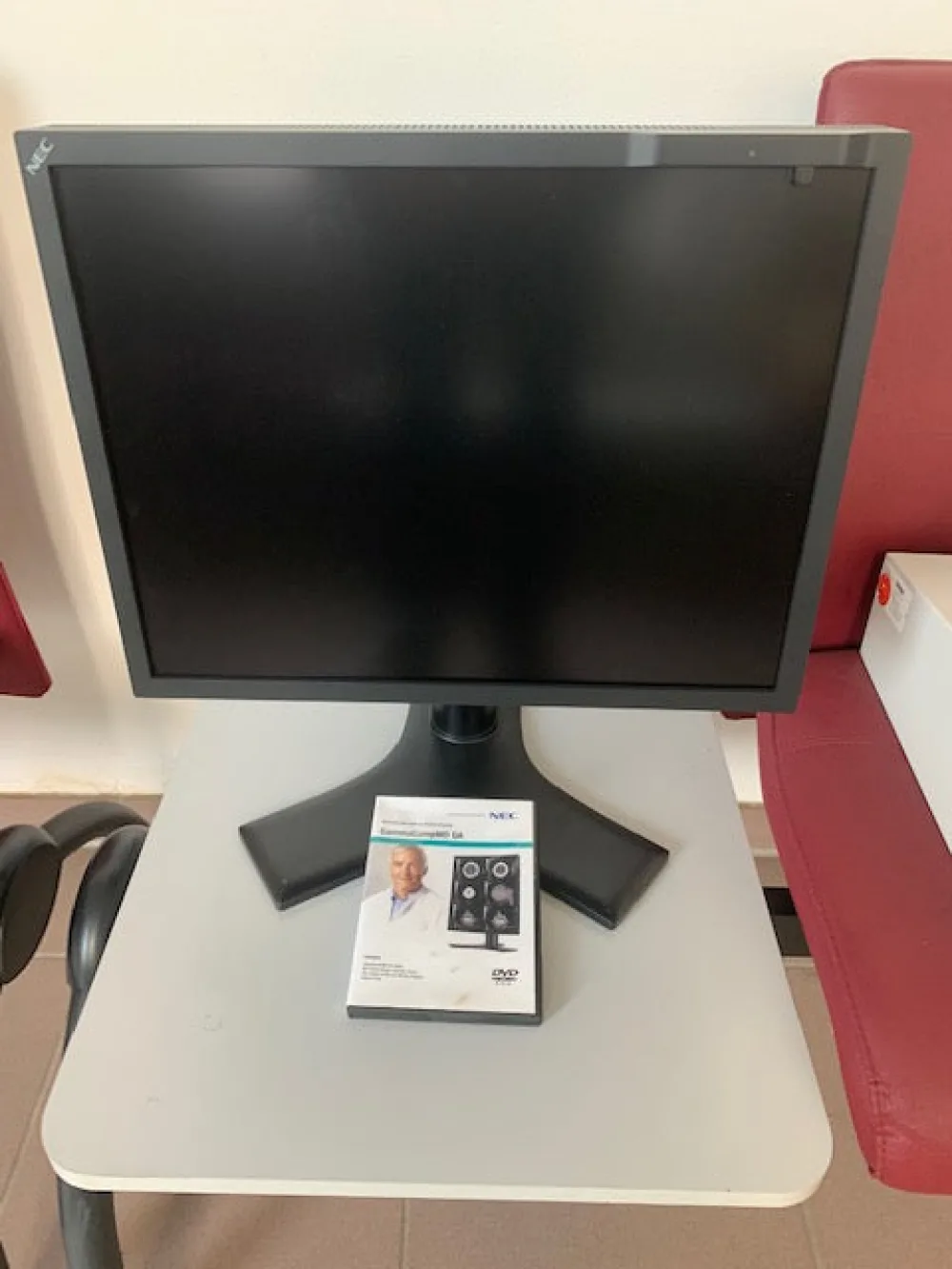 NEC MD213MC Befundungsmonitor