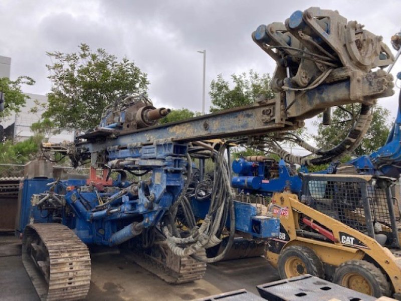 HD HD180B Micro Piling Rig
