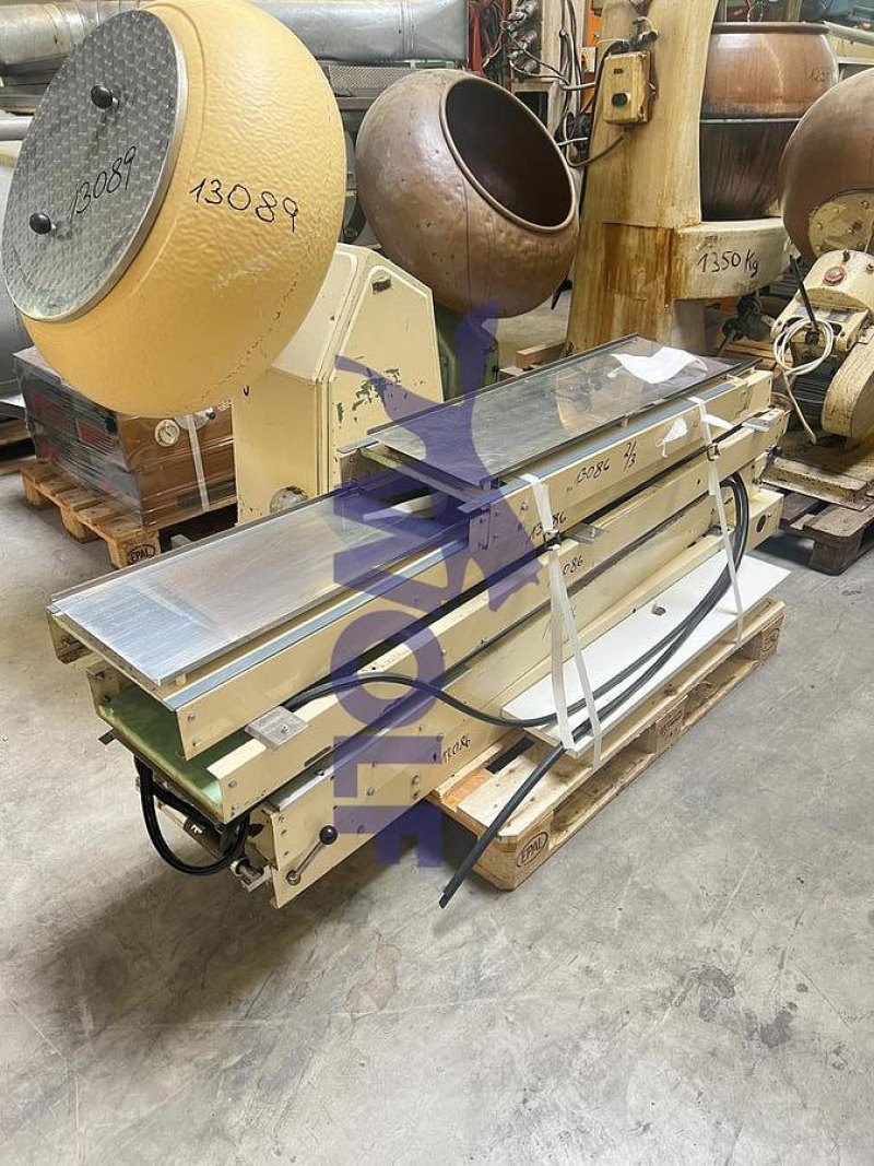 Vor-Kühlkanal SOLLICH - Type KK-280 mit ca 8,7 Meter Länge.