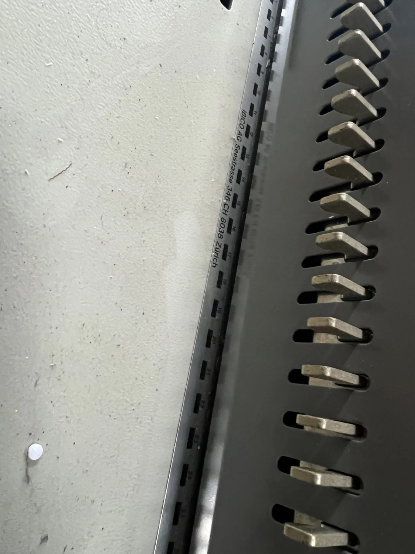 IBICO EP-28 + HB 28 - 5