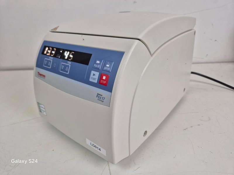 Thermo Fisher Heraeus Pico17 Centrifuge