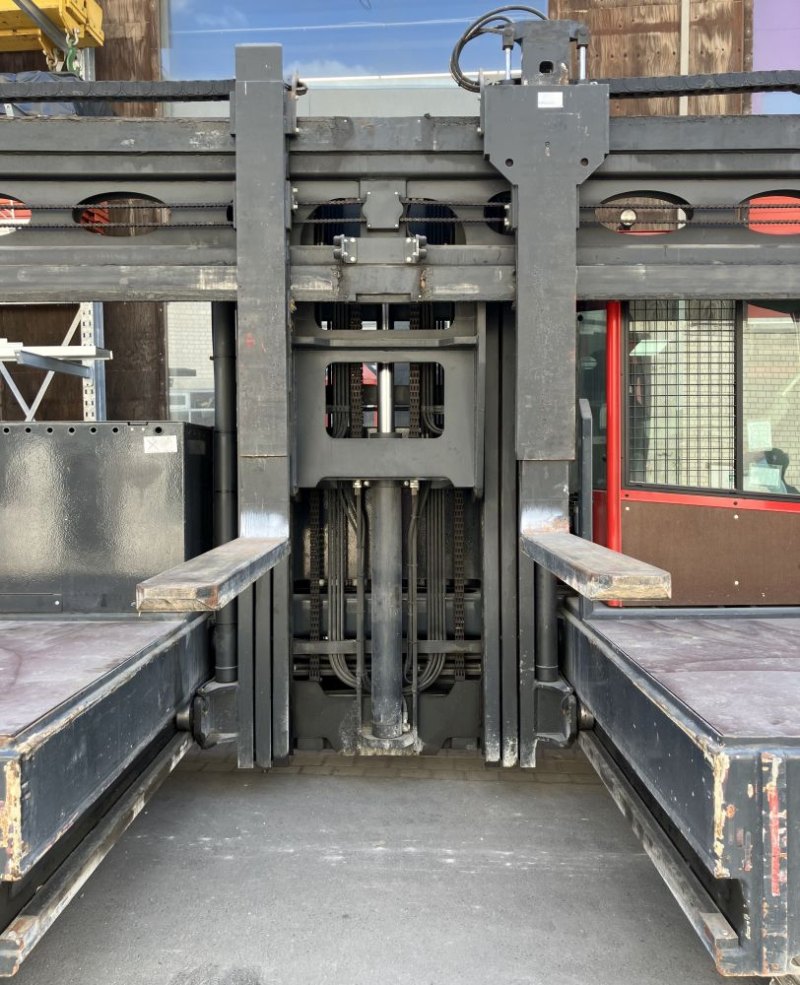 Seitenstapler Bulmor EQ 80-18_15-60 T (2019)