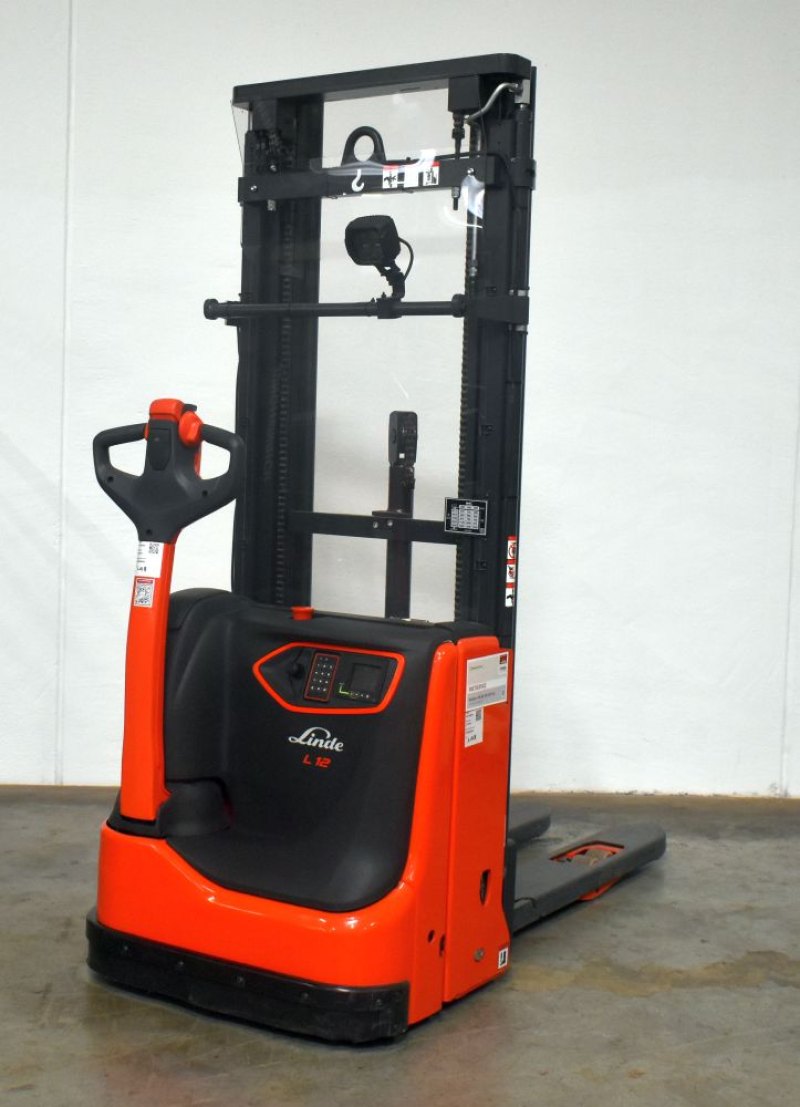 Hochhubwagen Linde L 12 B ION 4596-00 (2024)