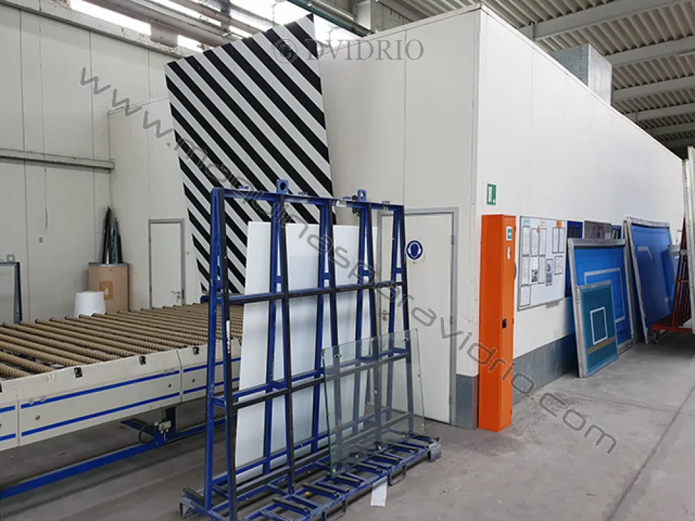 HORNO PARA EL TEMPLADO DE VIDRIO PLANO EFCO