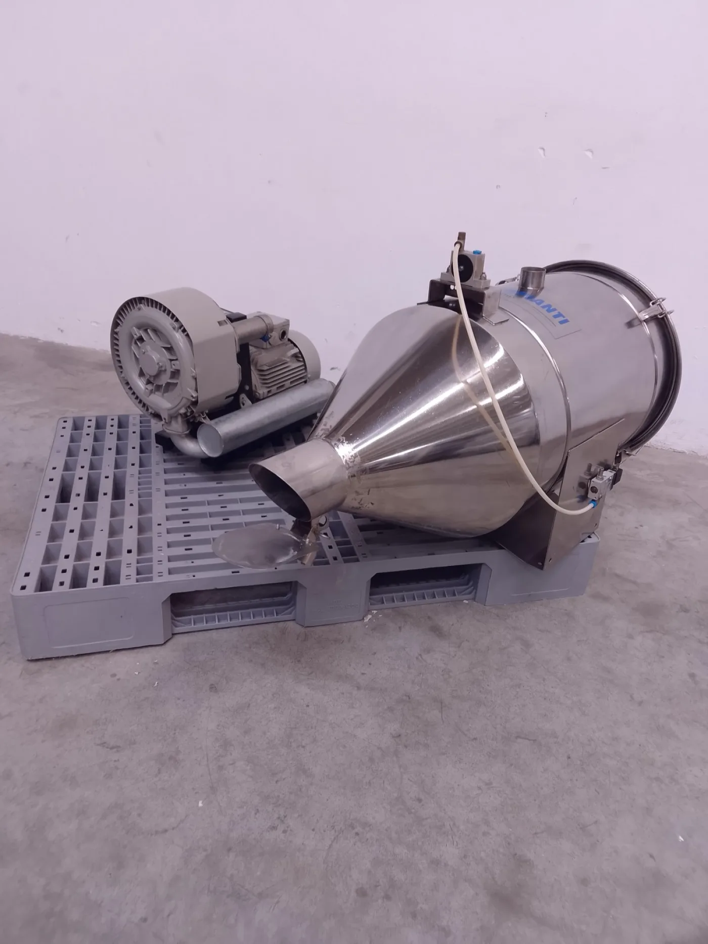 TRASFERITORE POLVERI CON TURBOSOFFIANTE – CFM - 3