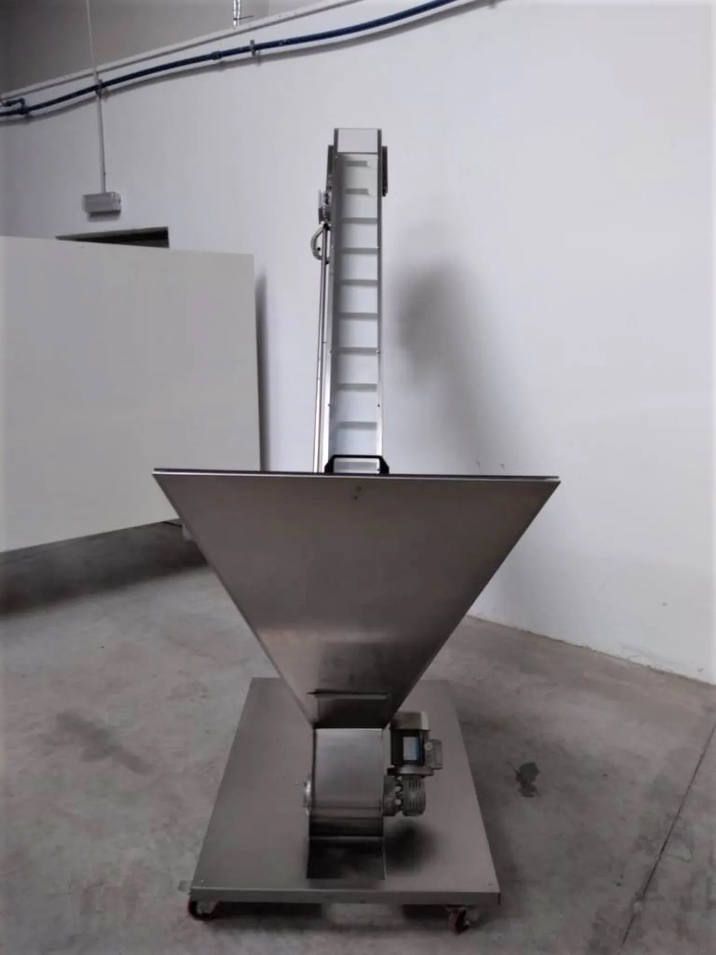 ELEVATORE PER TAPPI – BORGO - 2