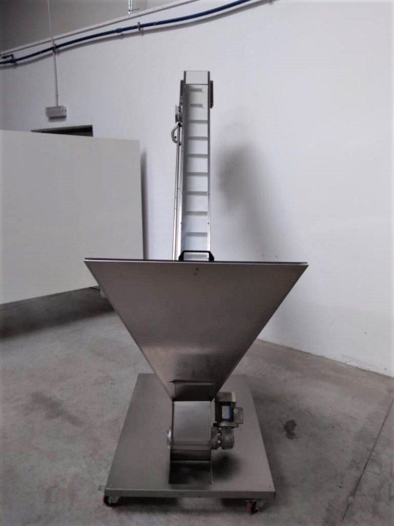 ELEVATORE PER TAPPI – BORGO