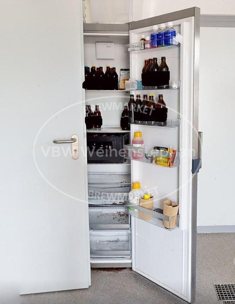 refrigerator