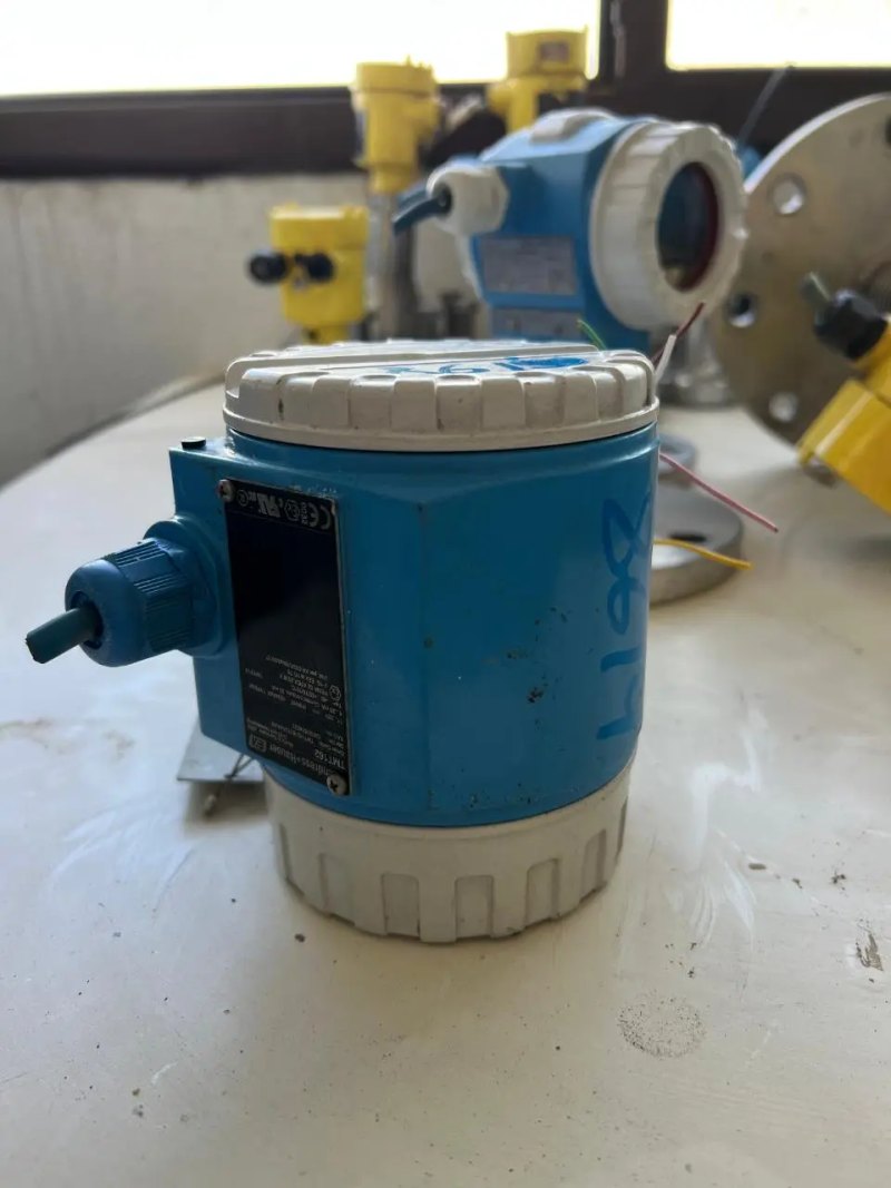 USED ENDRESS HAUSER TMT162 ATEX FIELD TEMPERATURE TRANSMITTER