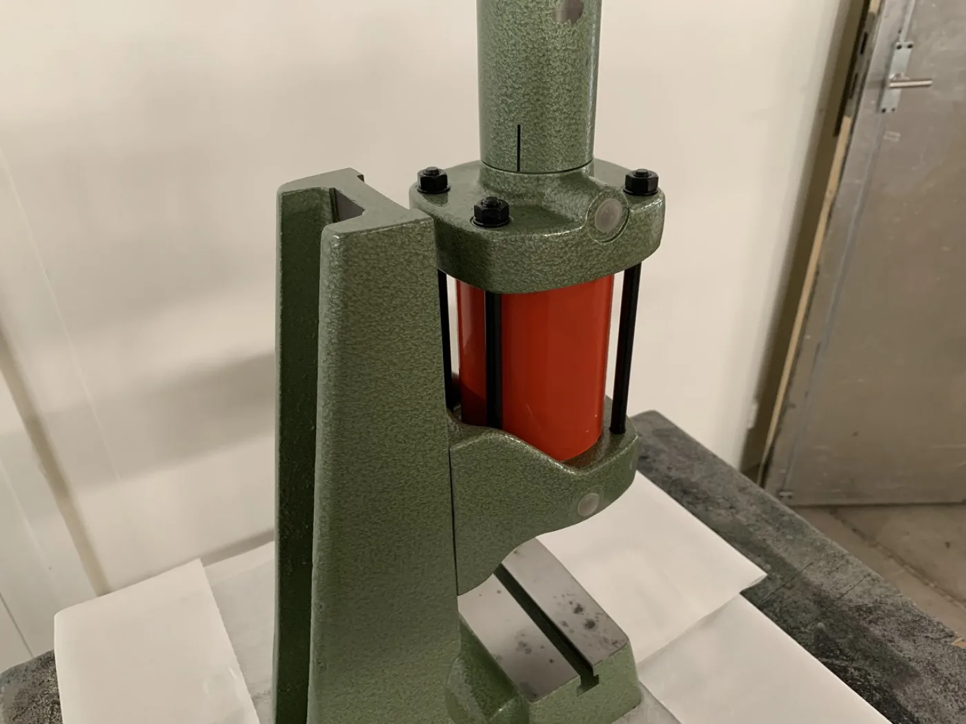 PRESSE PNEUMATIQUE “BENZING” TYPE DRP-200 - 5