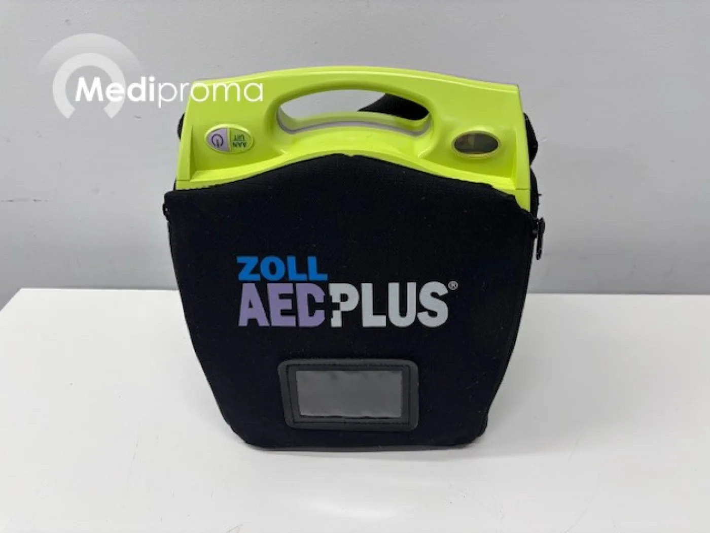 Zoll Plus AED - 1