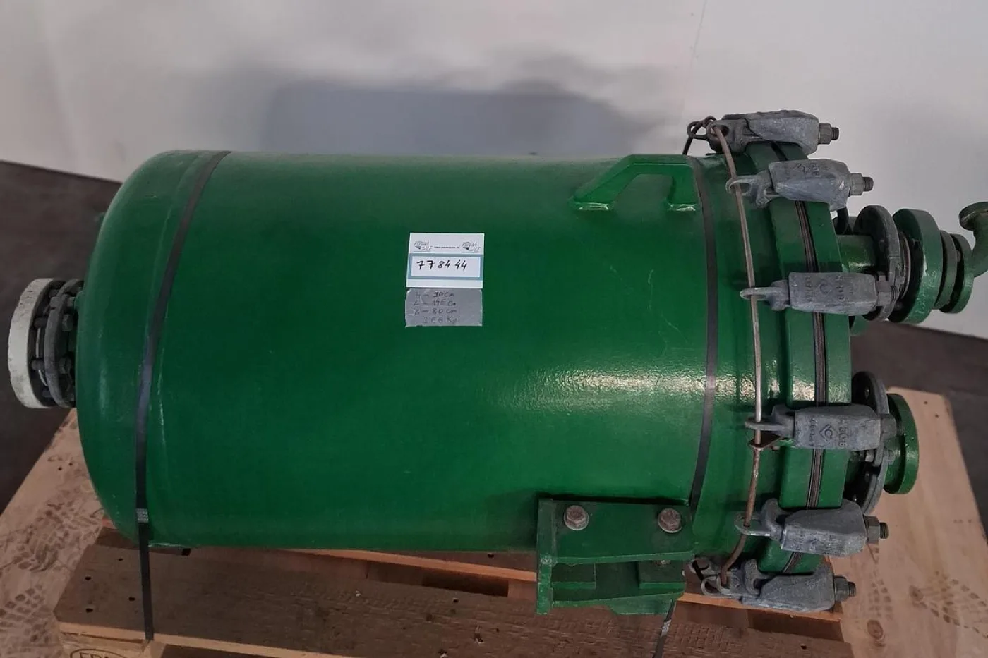 Thale emailierter Druckbehälter mit Rührwerksanschluss - 1