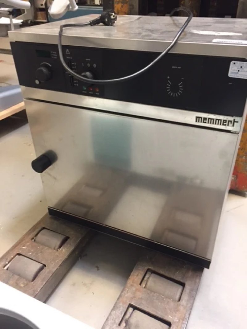 Memmert BE 200 Brutschrank