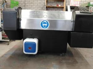 Knife sharpening machine
