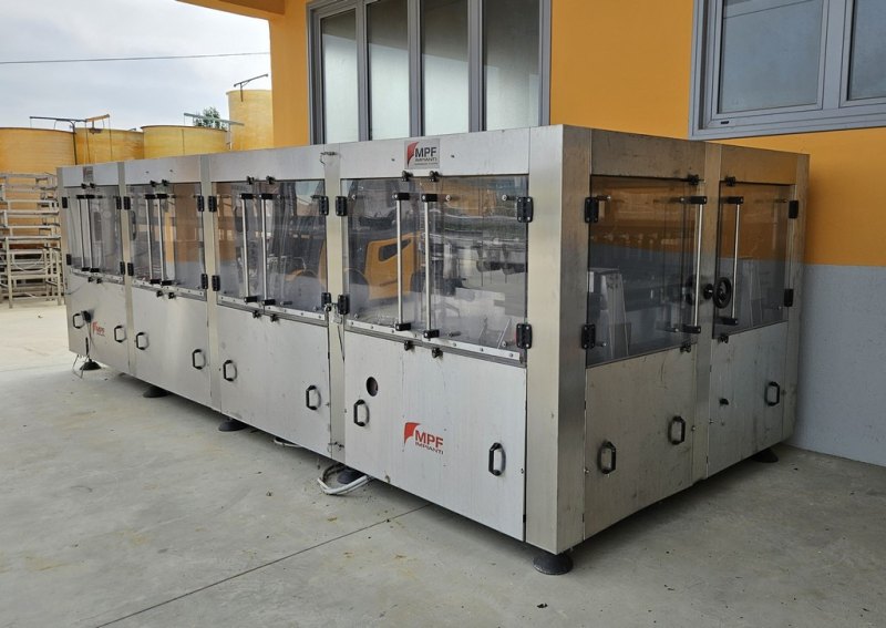 HEATER FOR BOTTLES BRAND MPF IMPIANTI, MODEL GIOVE / 60, YEAR 2013, SECOND-HAND MACHINE