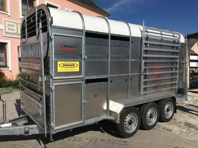 NUGENT Viehanhänger LH4318T SD hoch - im Zulauf