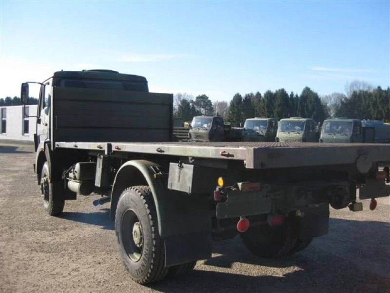 Mercedes-benz 1625