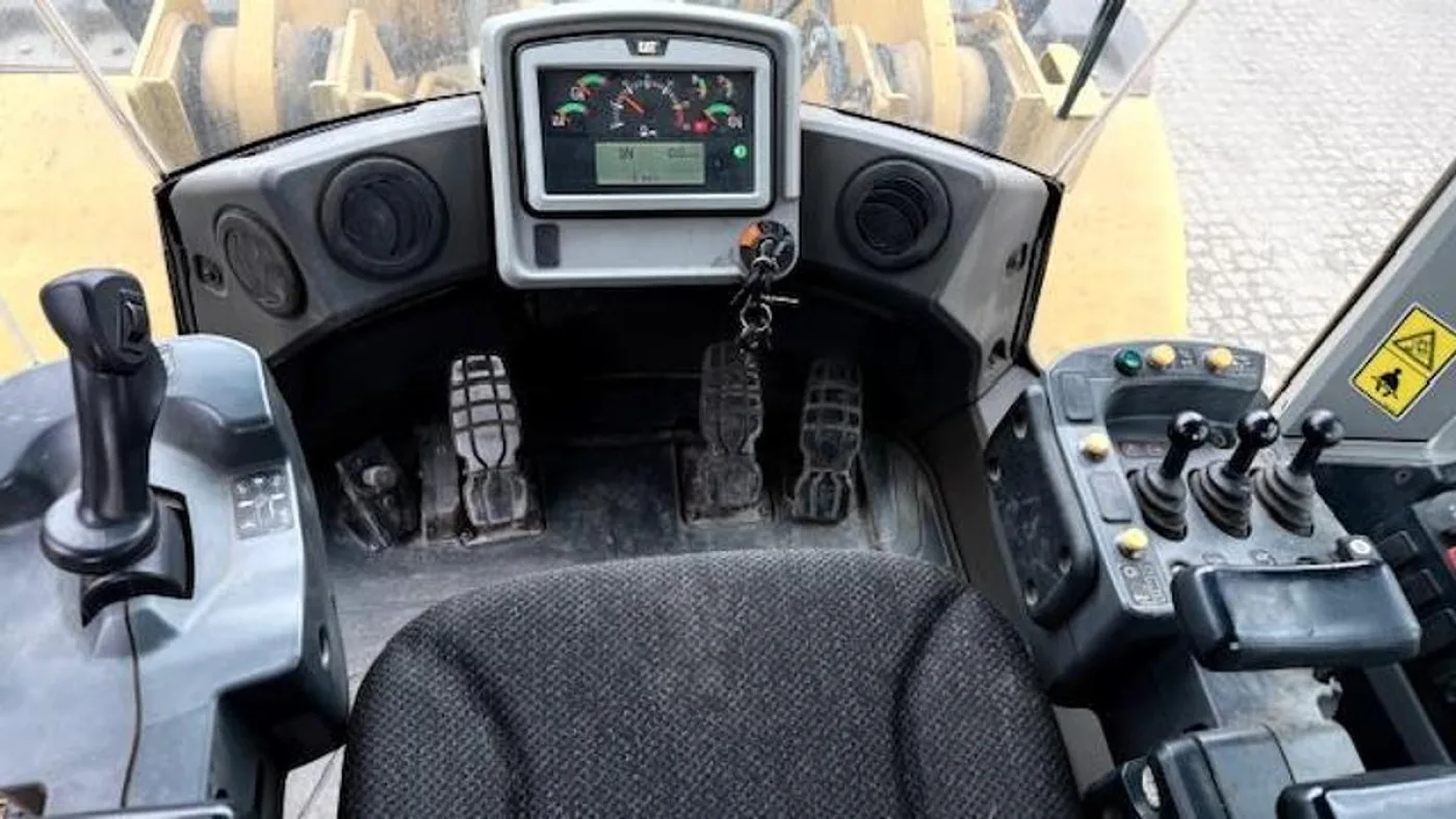 2015 CATERPILLAR 950M - 5