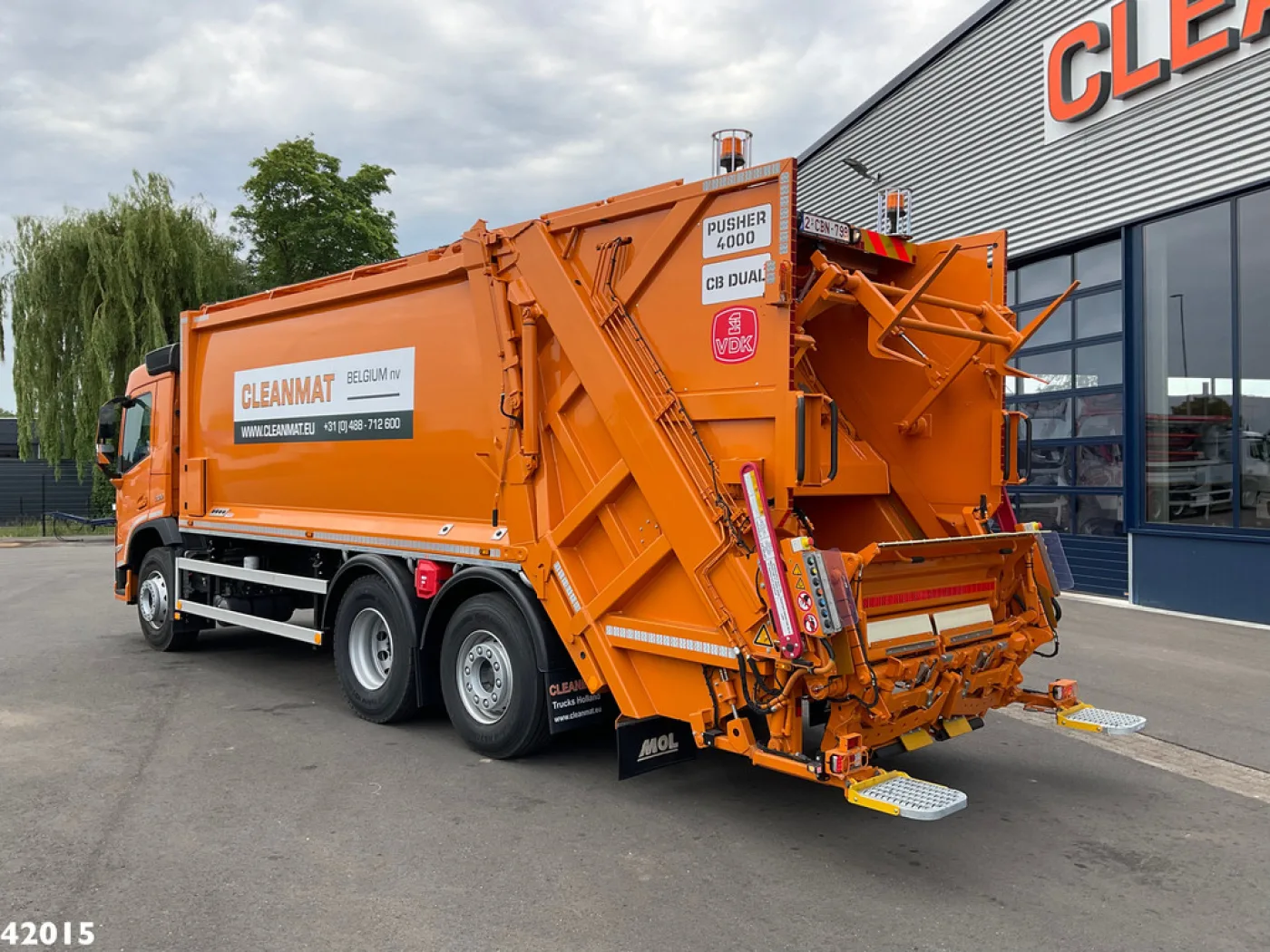 Volvo FM 330 VDK 23m³ - 2