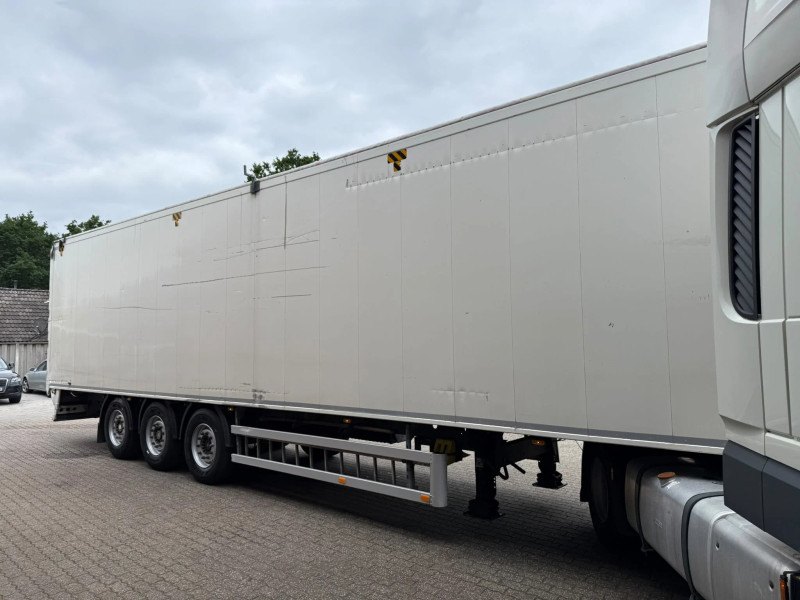 Knapen Trailers K100 92 m³ Cargo Floor 10 mm SAF Disc Brakes