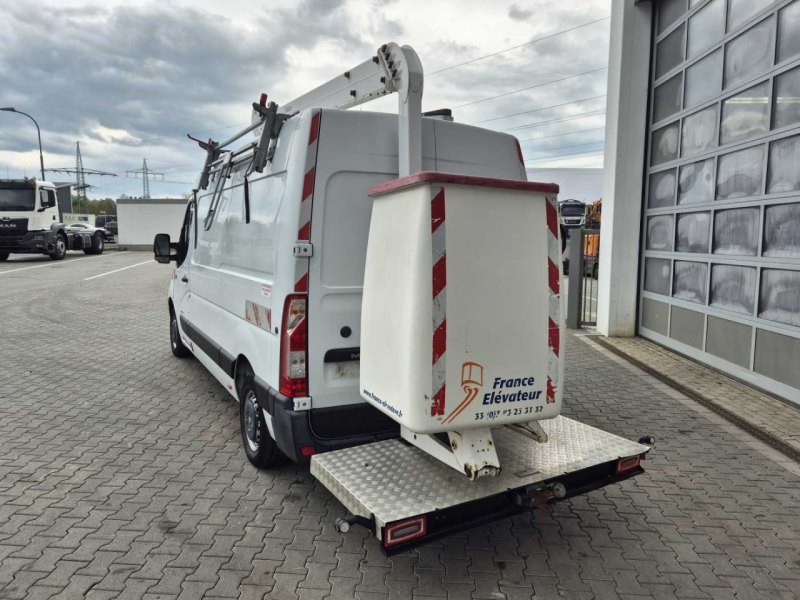 Renault Master 2.3 dCi / France Elevateur 121FT, 12m