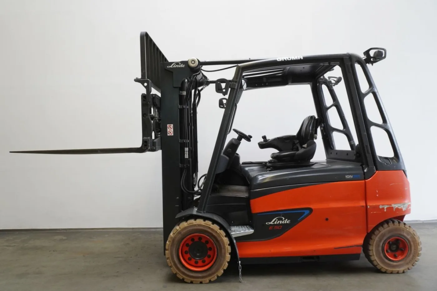 Frontstapler Linde E 50/600 HL ION 388 (2022) - 3