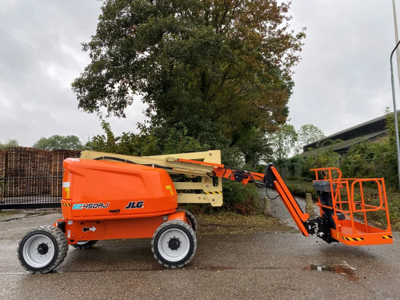 JLG EC450AJ - 6