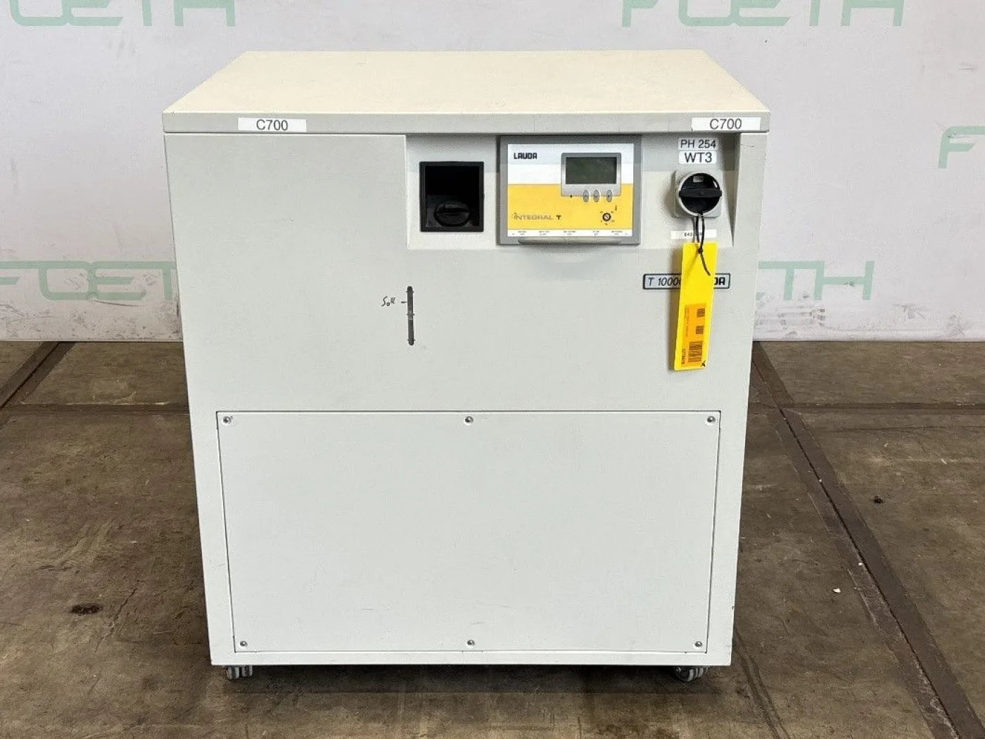 Lauda T 10000 W - Temperature control unit - 2
