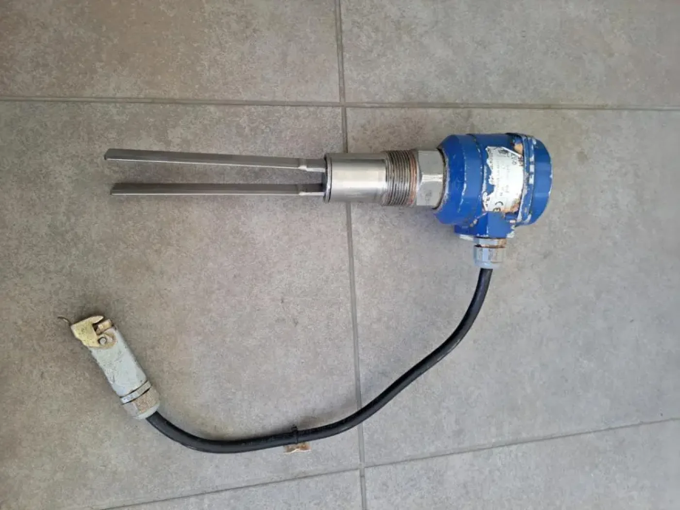 LEVEL SENSOR BY VIBRANT FORK FOR SOLID WORKSHOPS FILSA ILV-D - 4