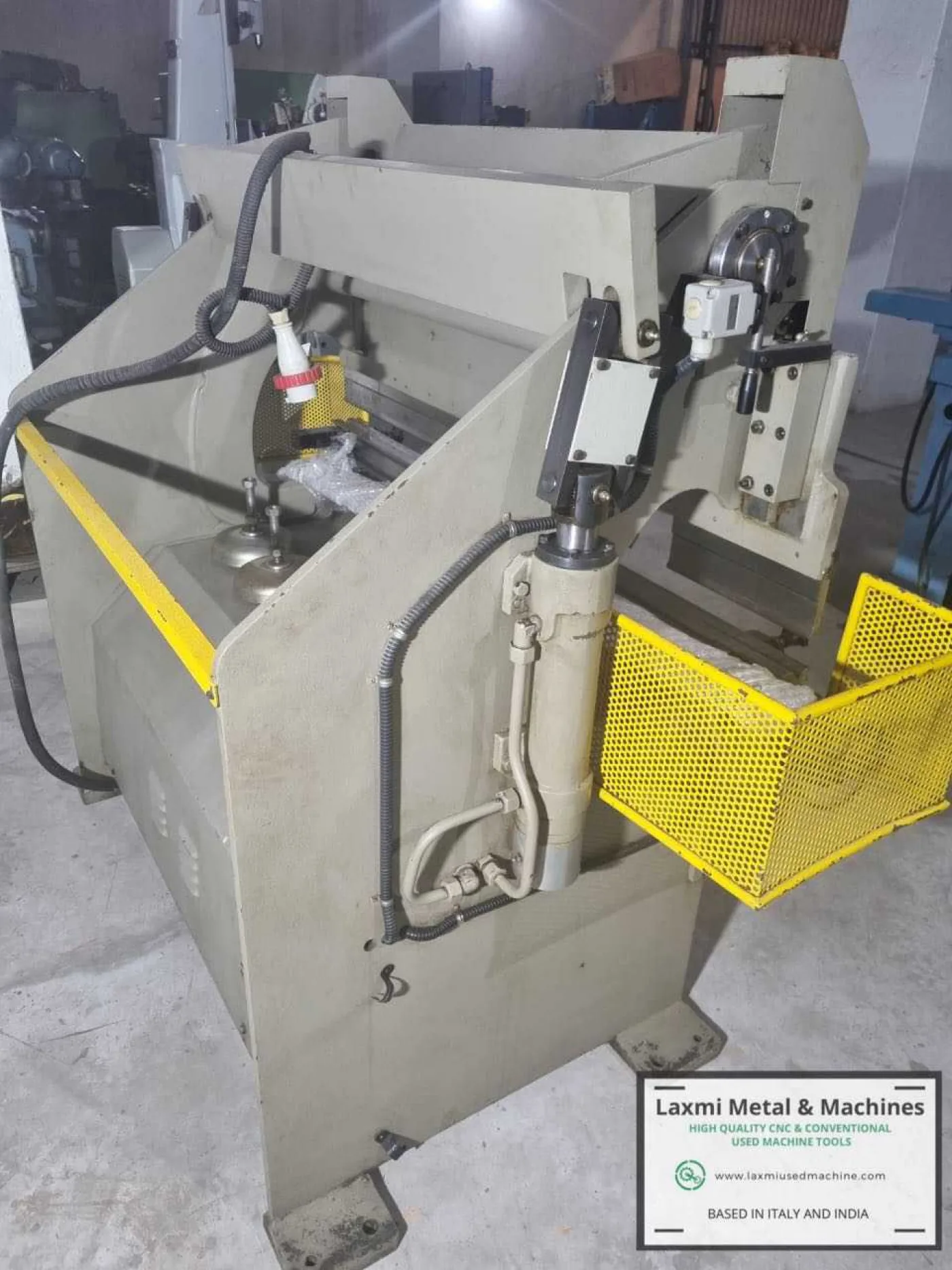 BENDING MACHINE, OMAG - 1500 - Laxmi Metal & Machines, Rohtak - 3