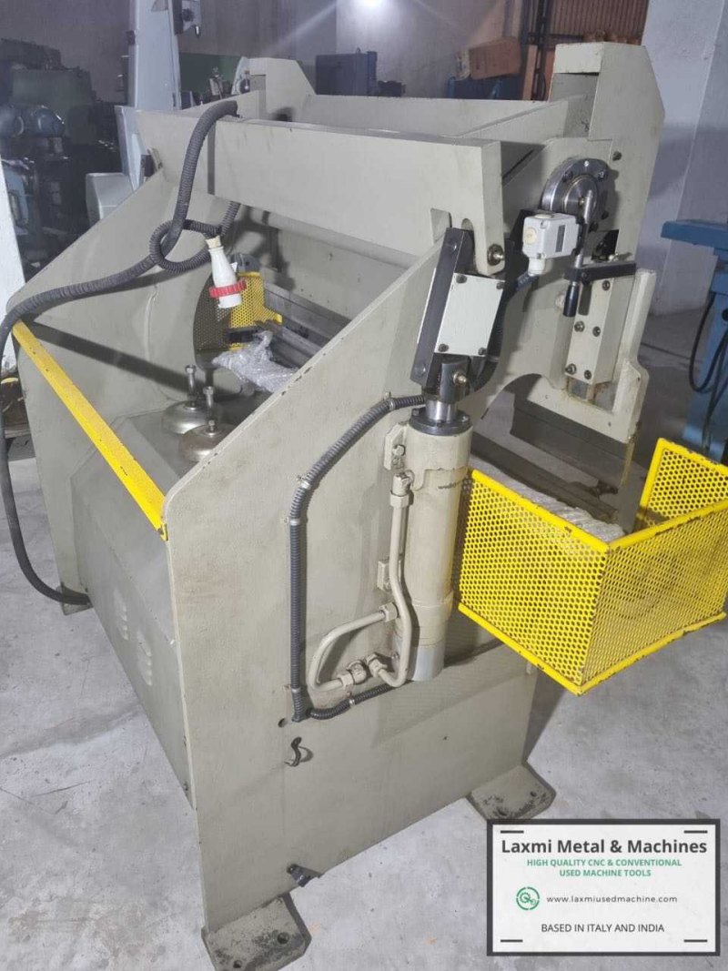 BENDING MACHINE, OMAG - 1500 - Laxmi Metal & Machines, Rohtak