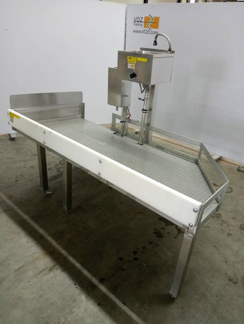 Stationary platform