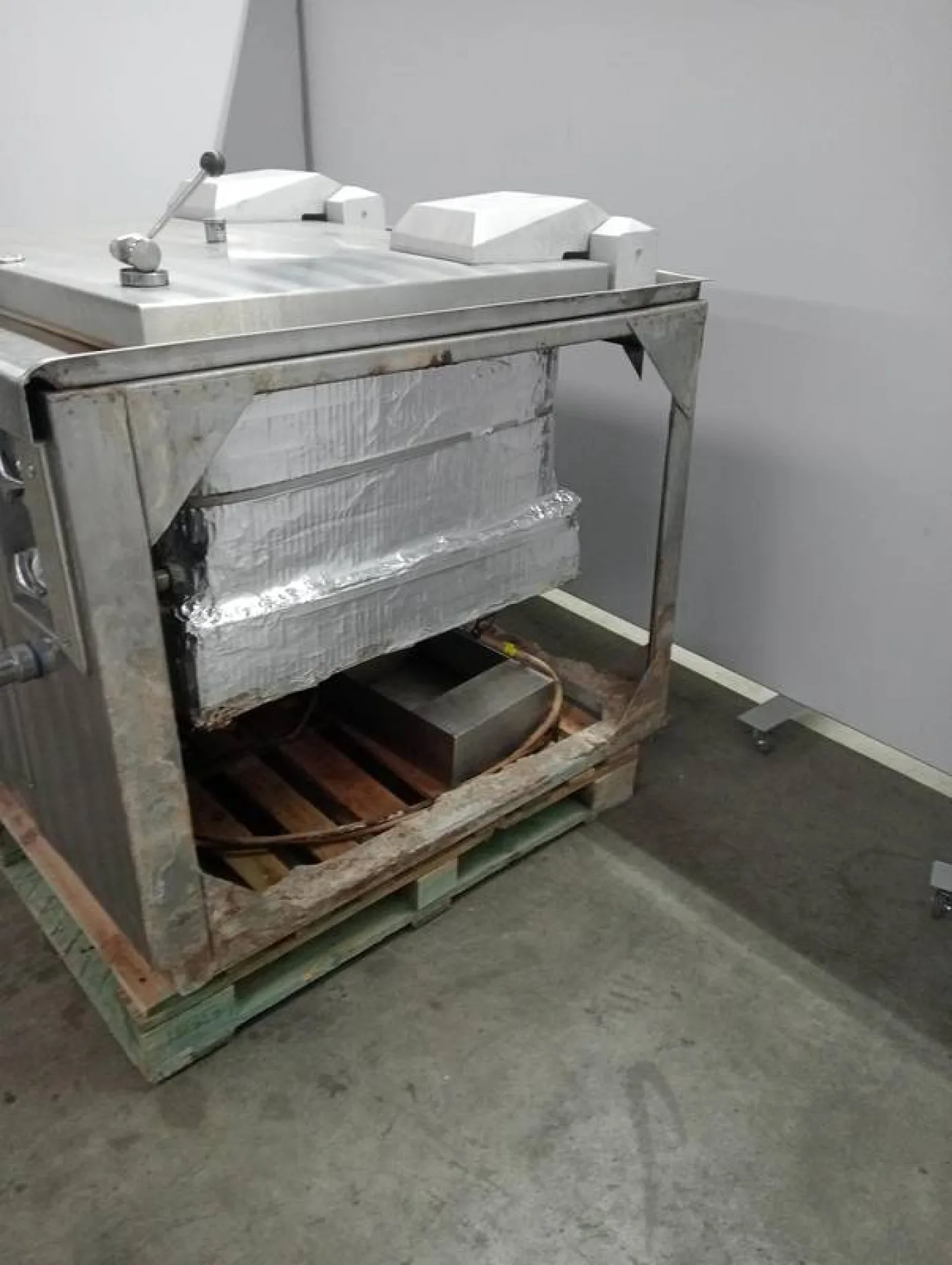 Cooking vessel - 8